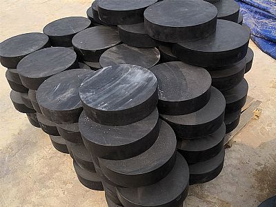 阳城县板式橡胶支座由若干层橡胶片与薄钢板经加压硫化
